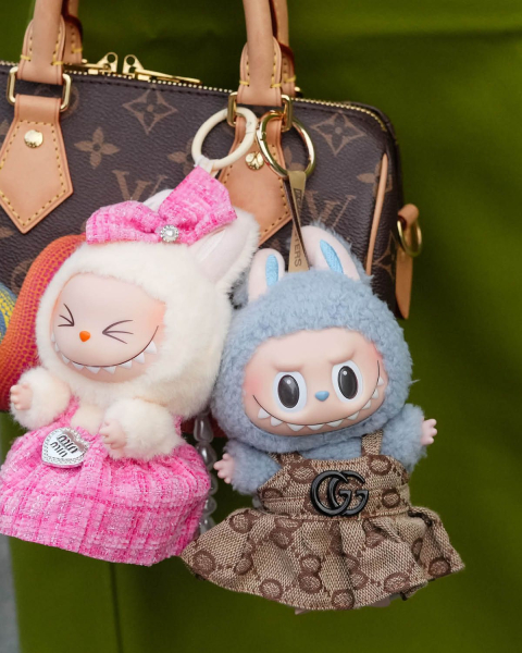 halloween costume ideas two labubus on louis vuitton purse